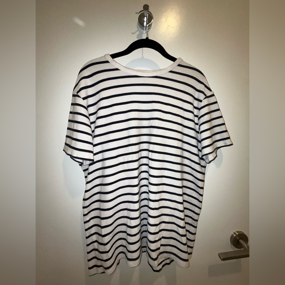 💛 bundle-$7 Men’s striped shirt- casual shirt